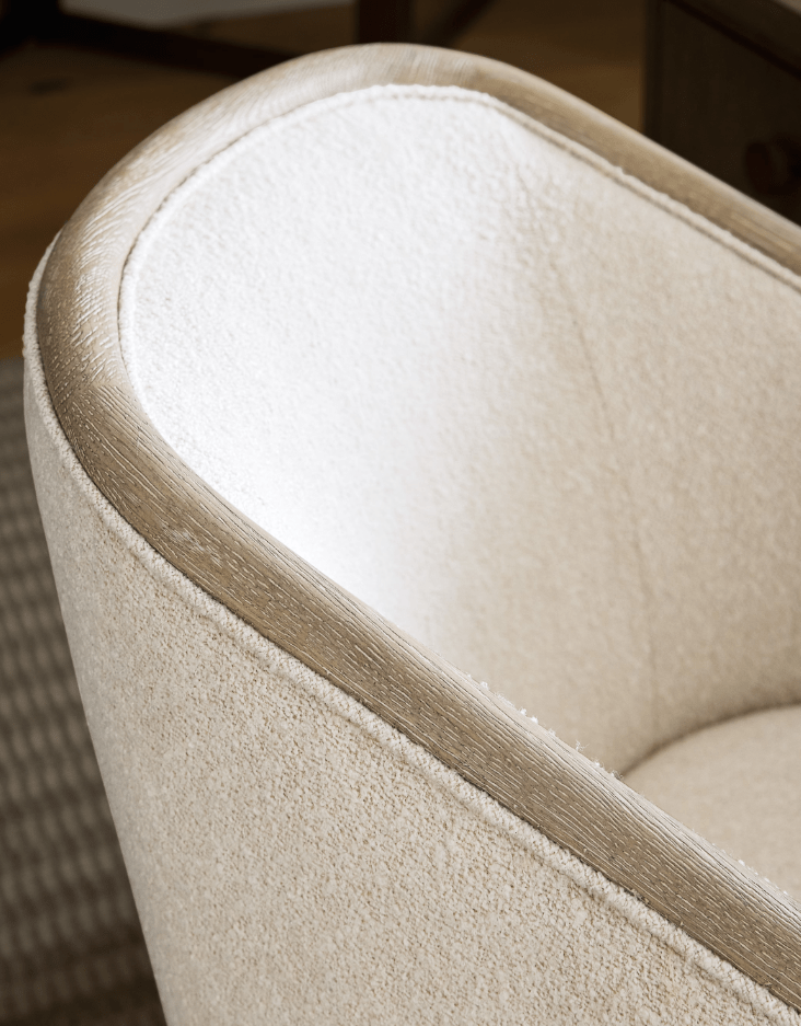 Home Office Paloma Executive Swivel Tilt Chair - Al Rugaib Furniture