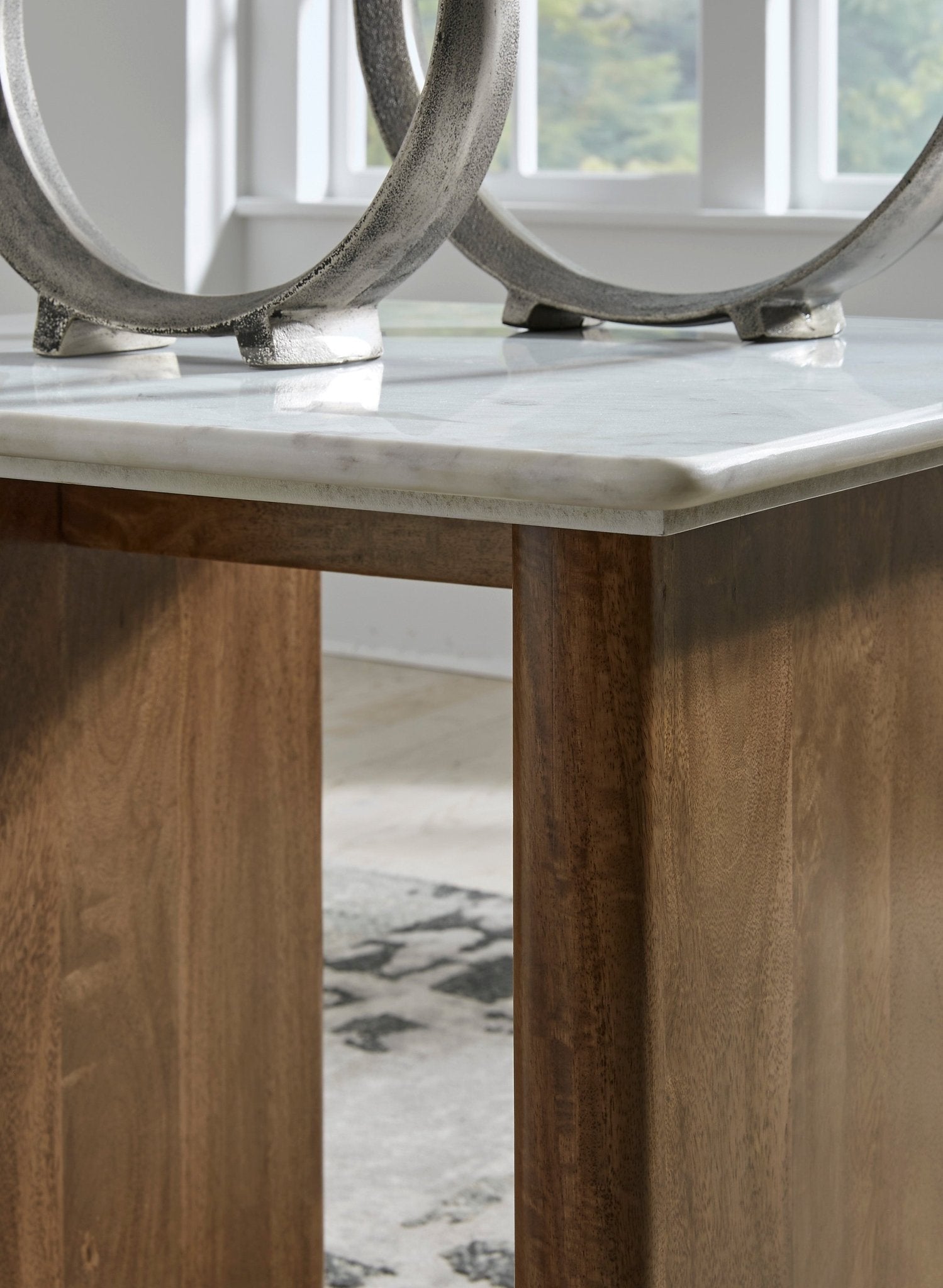 Isanti End Table Accent & End Tables| Ashley Homestore