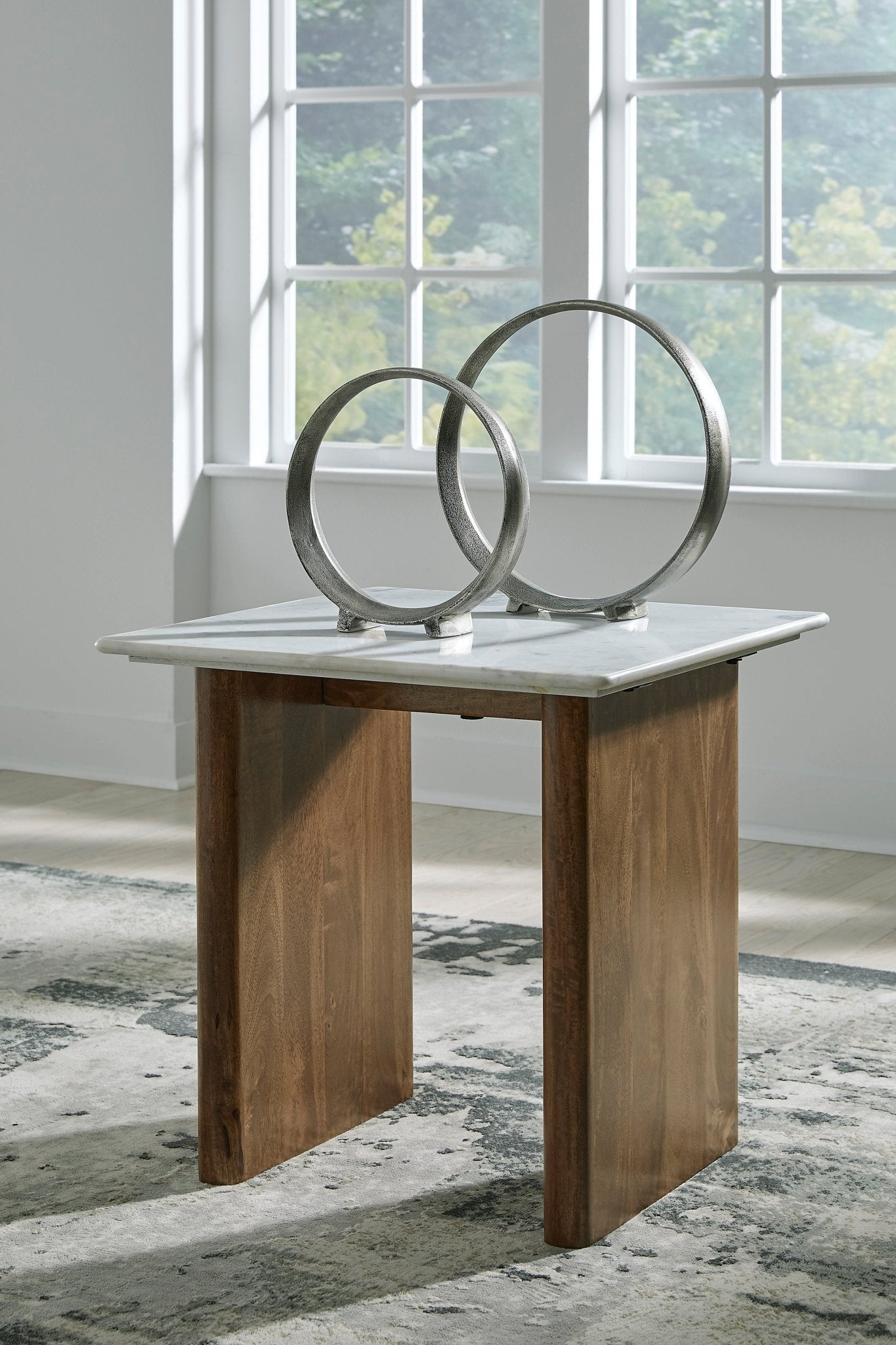 Isanti End Table Accent & End Tables| Ashley Homestore