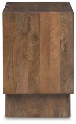 Isanti King Panel Bedroom - Al Rugaib Furniture