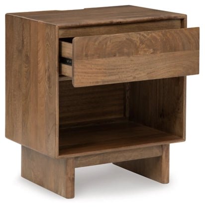 Isanti King Panel Bedroom Bedroom Sets| Ashley Homestore