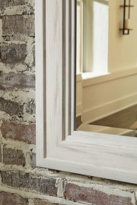Jacee Accent Mirror Mirrors| Ashley Homestore