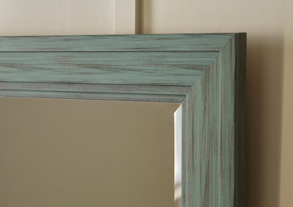 Jacee Accent Mirror Mirrors| Ashley Homestore