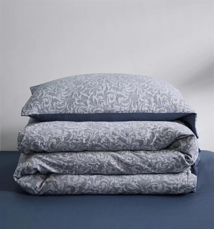 Jaqcuard Floral Weave Grey Bedding Set-KING Coverlet Sets| Roots Furniture
