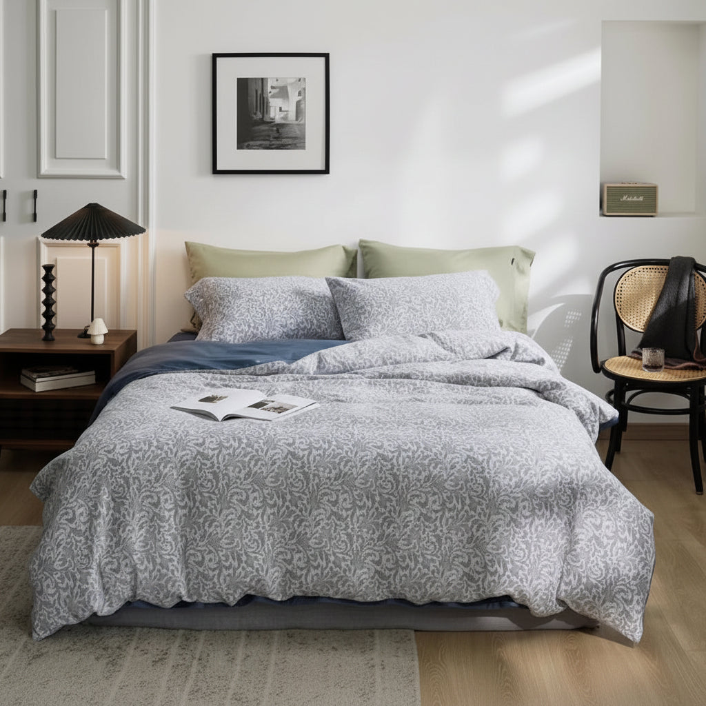 Jaqcuard Floral Weave Grey Bedding Set-KING Coverlet Sets| Roots Furniture