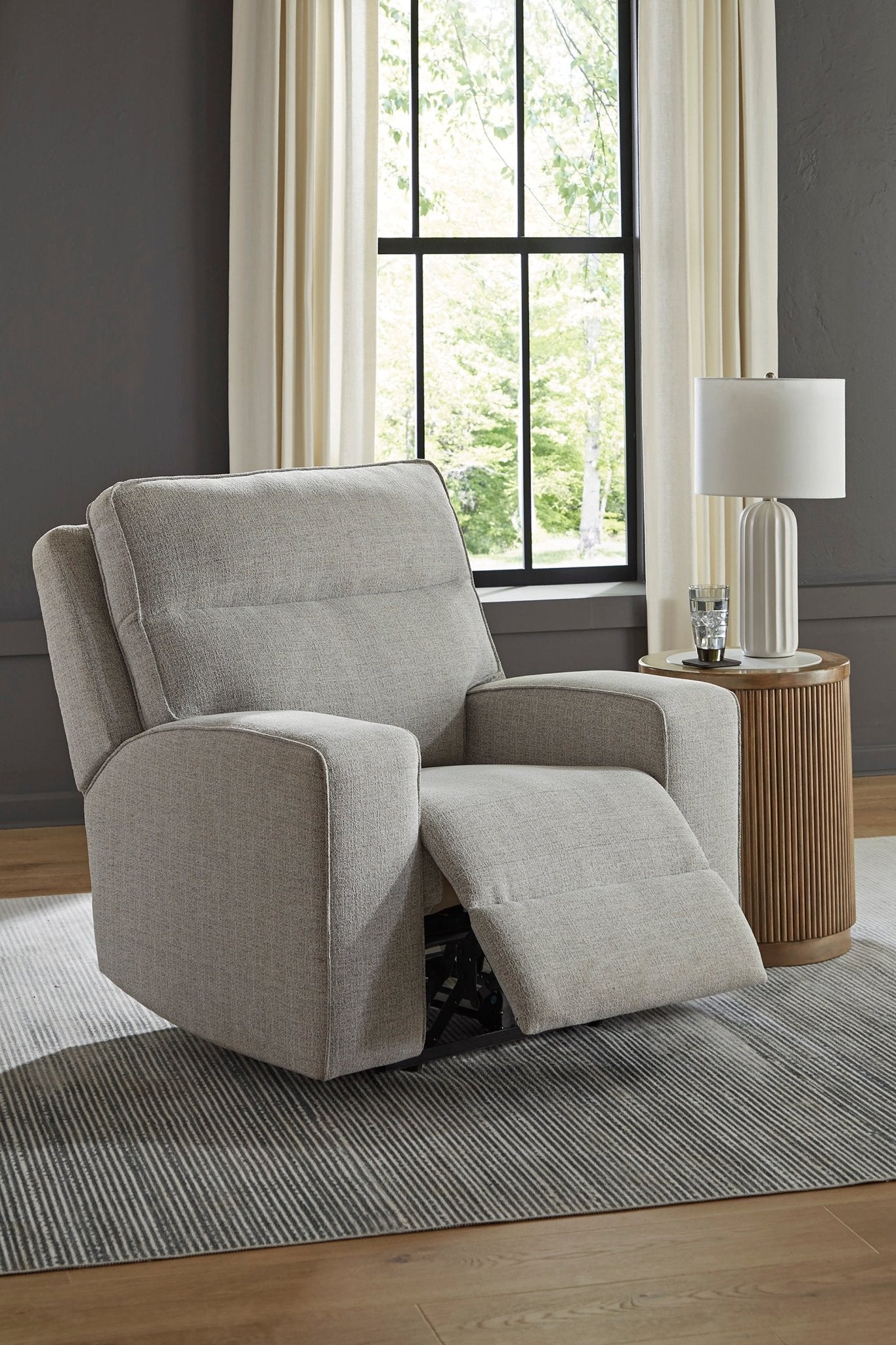 Jasperson Power Recliner Recliners| Ashley Homestore
