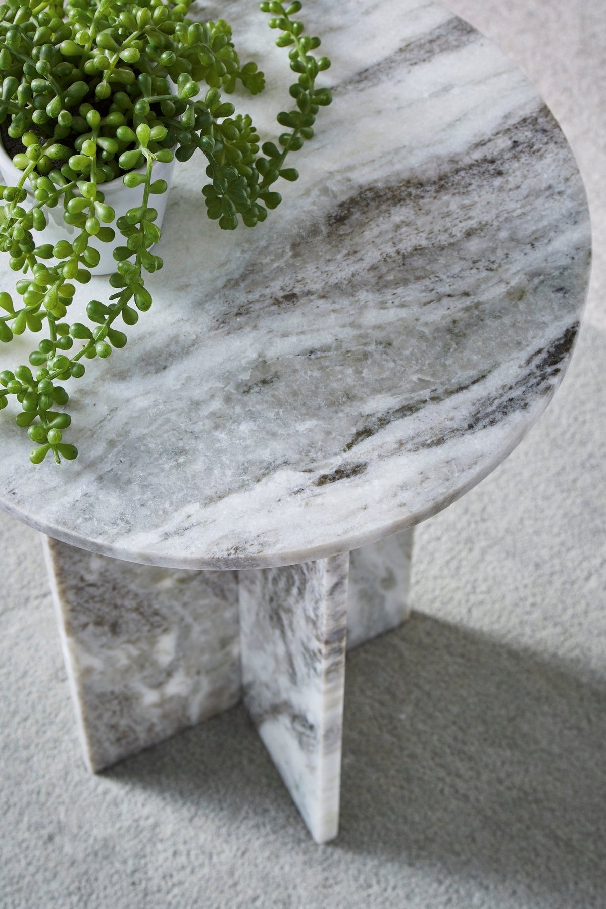Keithwell Accent Table Table Decors| Ashley Homestore
