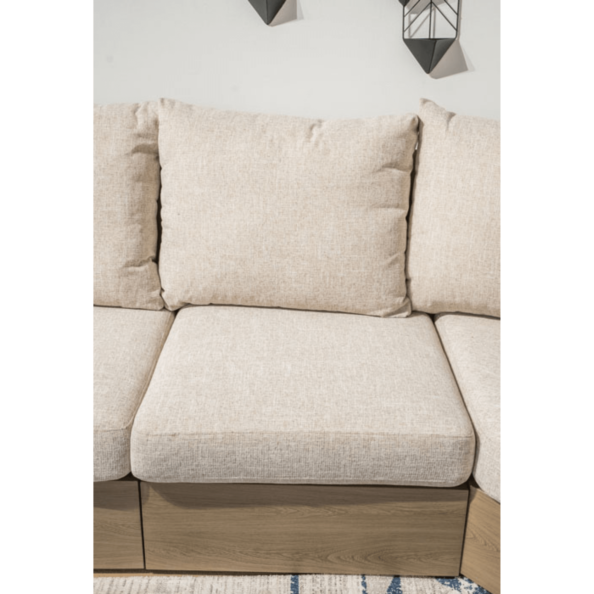 Kimpton Isle Set Outdoor Sectionals| Ashley Homestore