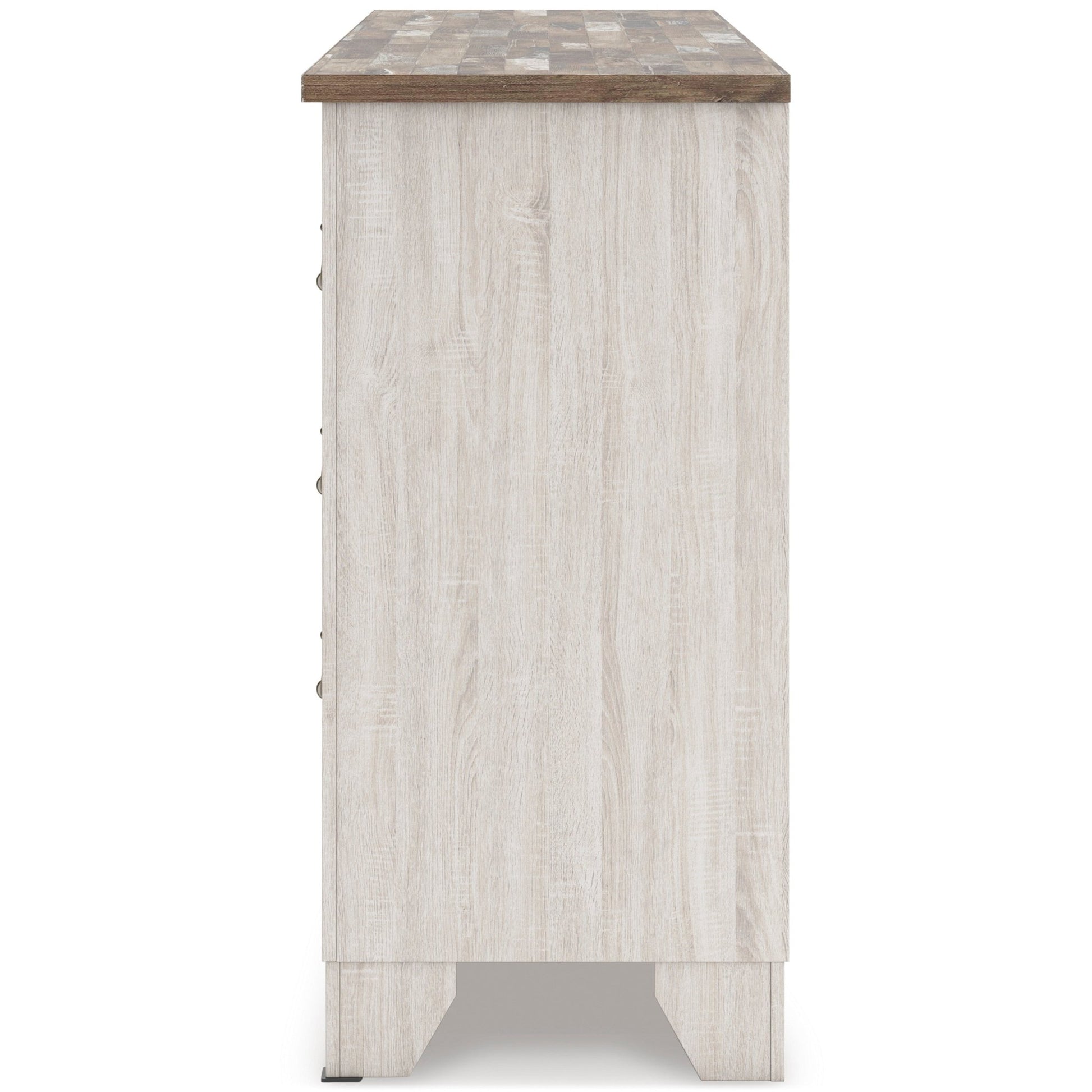 Laigmeyer Six Drawer Dresser Dressers| Ashley Homestore