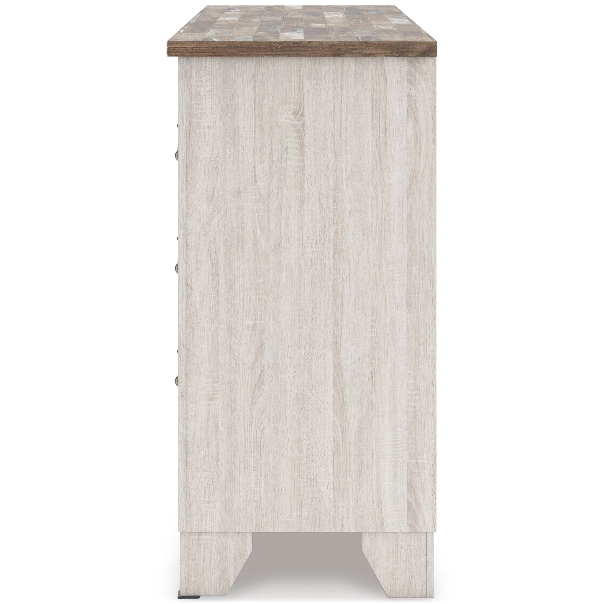 Laigmeyer Six Drawer Dresser Dressers| Ashley Homestore