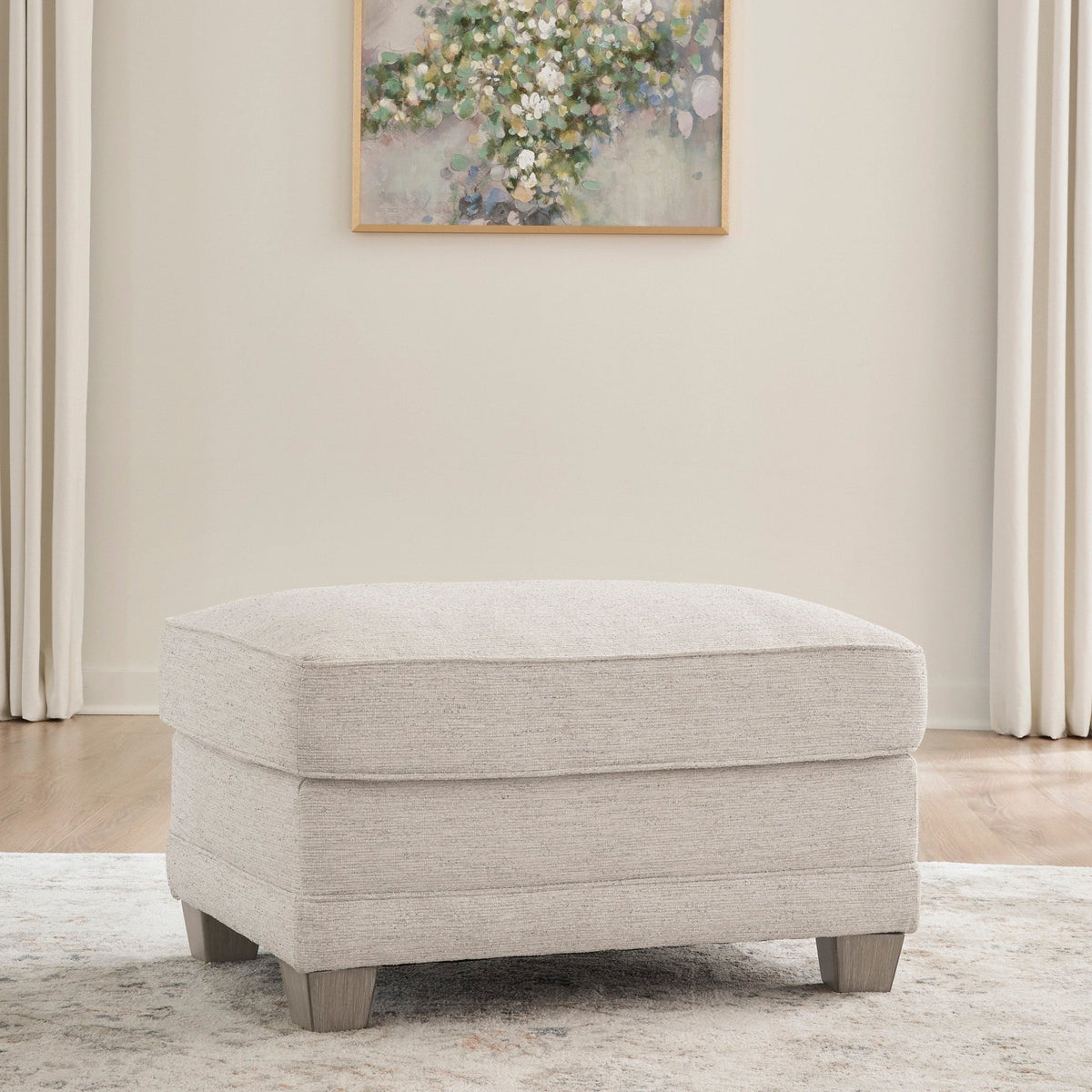 Lockeshart Ottoman Ottomans| Ashley Homestore