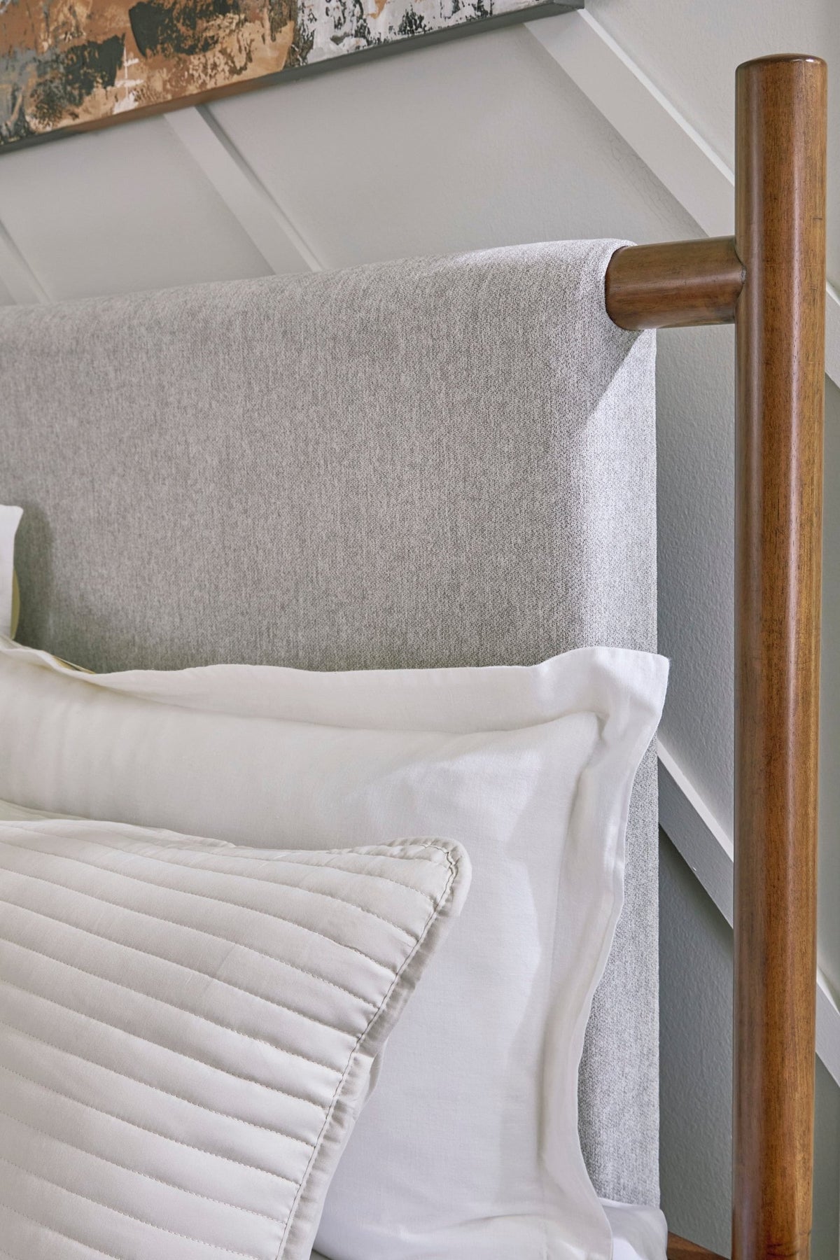 Lyncott King Upholstered Set Bedroom Sets| Ashley Homestore