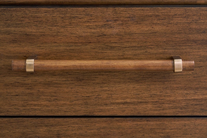 Lyncott King Upholstered Set Package - Al Rugaib Furniture