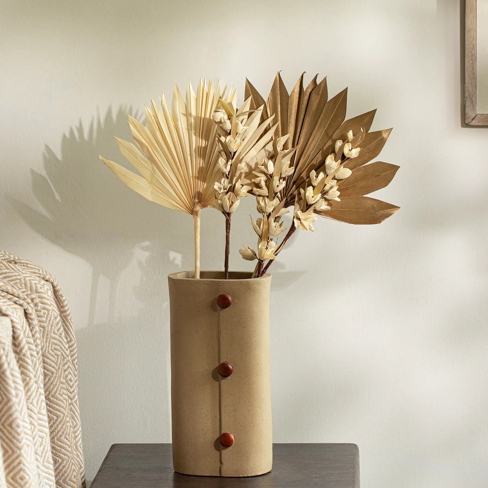Malar sun palm & bakuli flower combo Plants| Roots Furniture