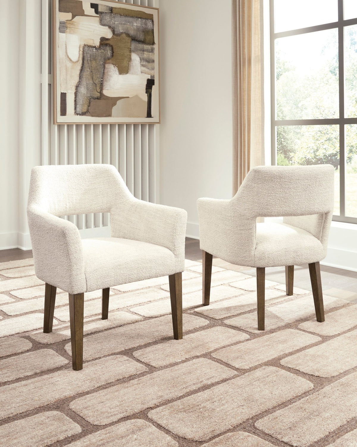 Marxmore Dining UPH Arm Chair Dining Chairs| Ashley Homestore