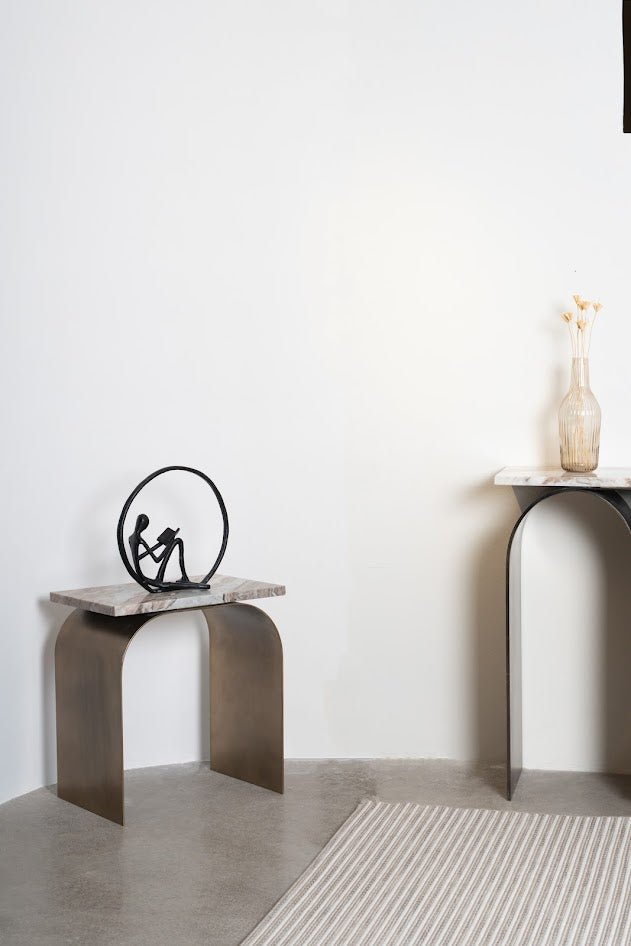 Masala shiny side Table - Al Rugaib Furniture