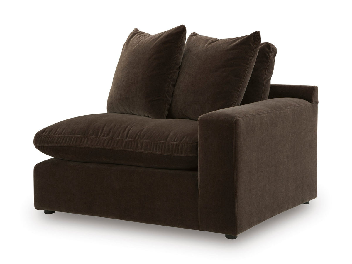 Maxton Heights 3-Piece Sectional Sofa Sectionals| Ashley Homestore