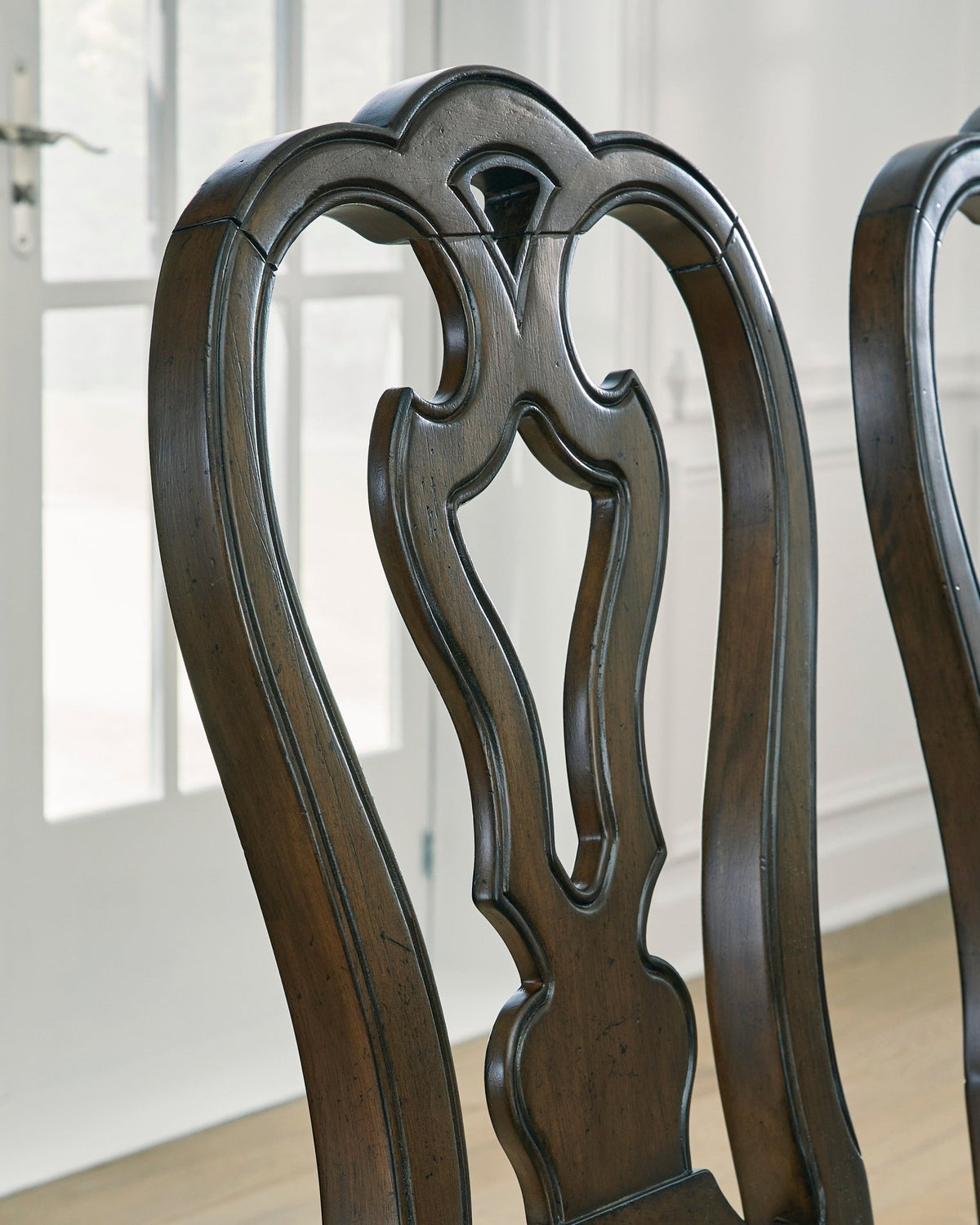 Maylee Dining Chair Dining Chairs| Ashley Homestore