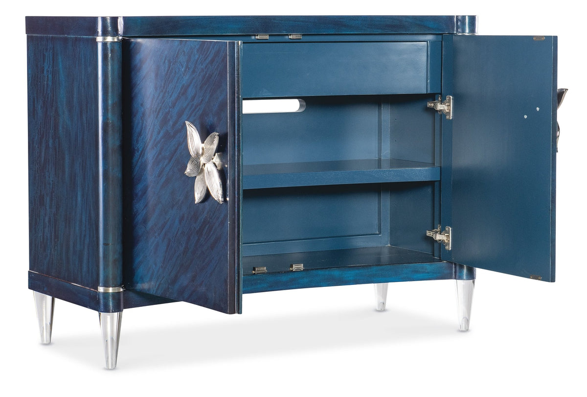 Melange Sapphire Accent Chest Cabinets & Chests| Hooker