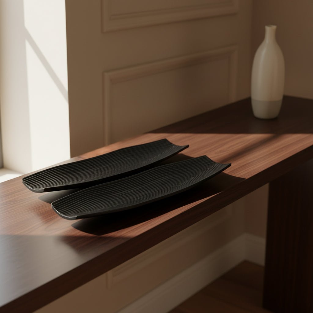 METAL,S/2 16/21",GEOMETRIC DISK PLATE,BLACK Tray| Sagebrook Home