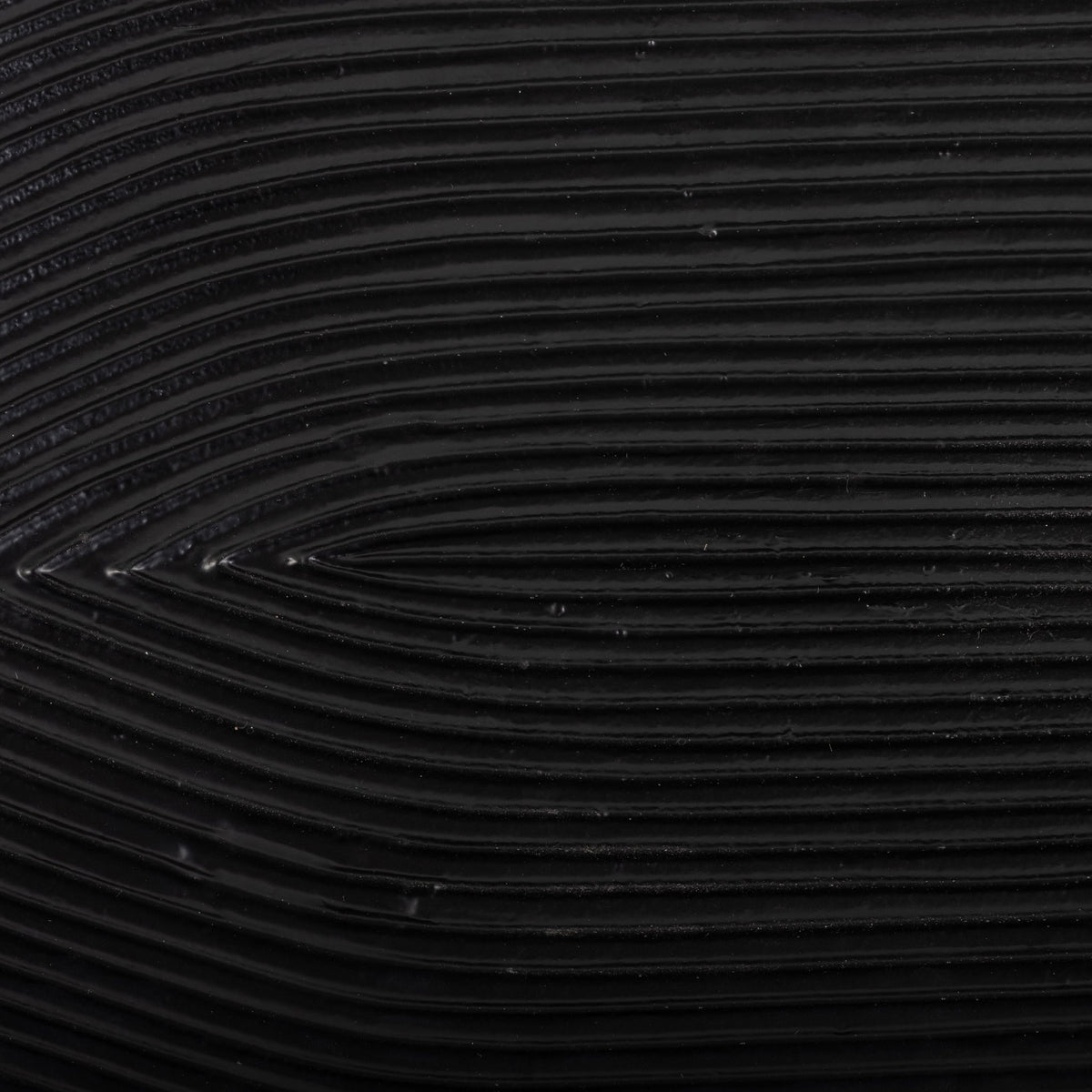 METAL,S/2 16/21",GEOMETRIC DISK PLATE,BLACK Tray| Sagebrook Home