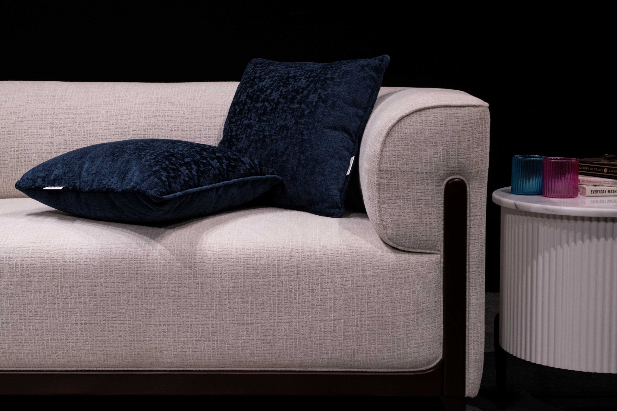 MIDNI Cushion Cushions| Roots Furniture