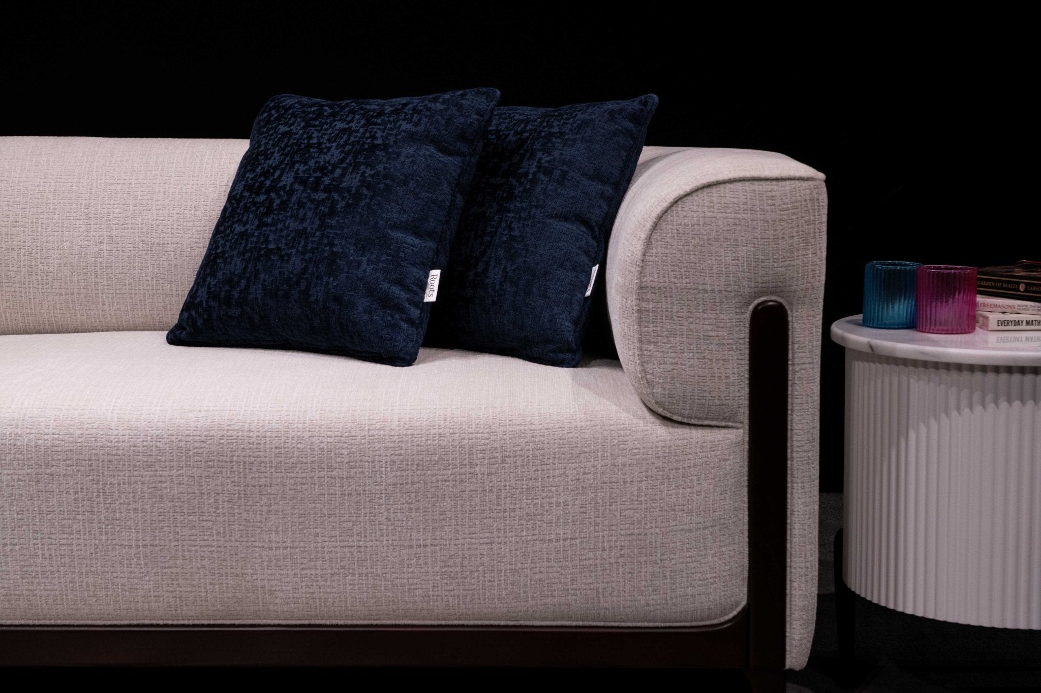 MIDNI Cushion Cushions| Roots Furniture
