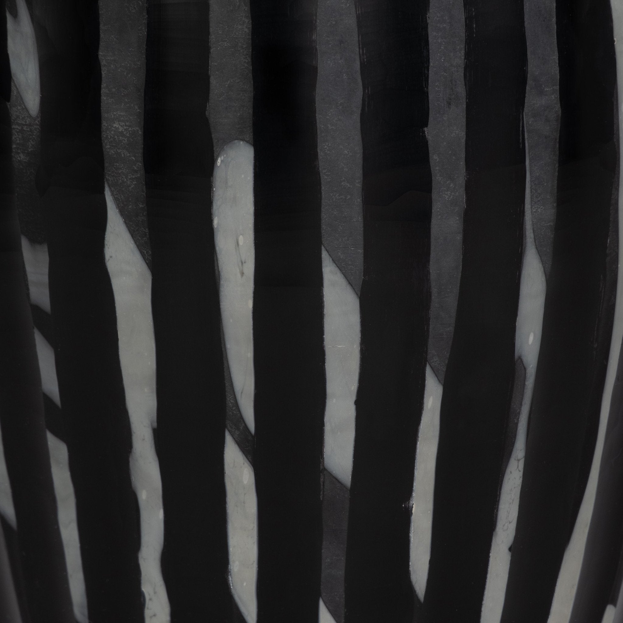 MINERVA BLACK AND WHITE GLASS VASE Vases and Jars| Sagebrook Home