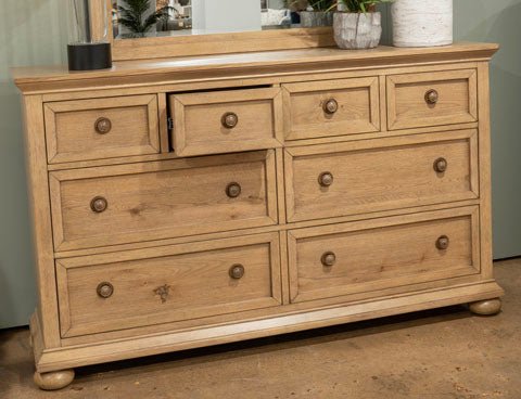 Mirlanda Queen Storage Set Bedroom Sets| Ashley Homestore