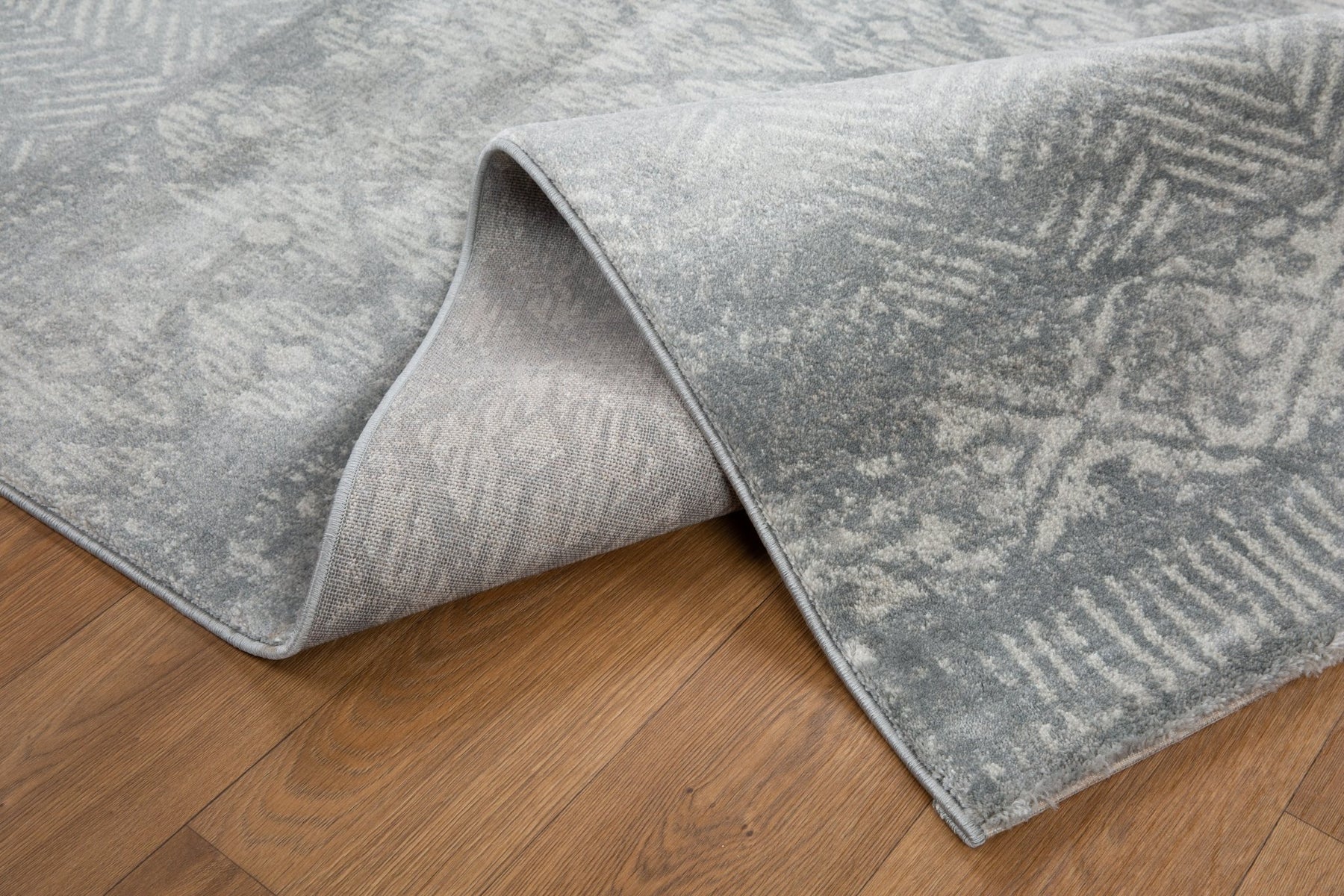 Hartside Sofa Set with Free Rug