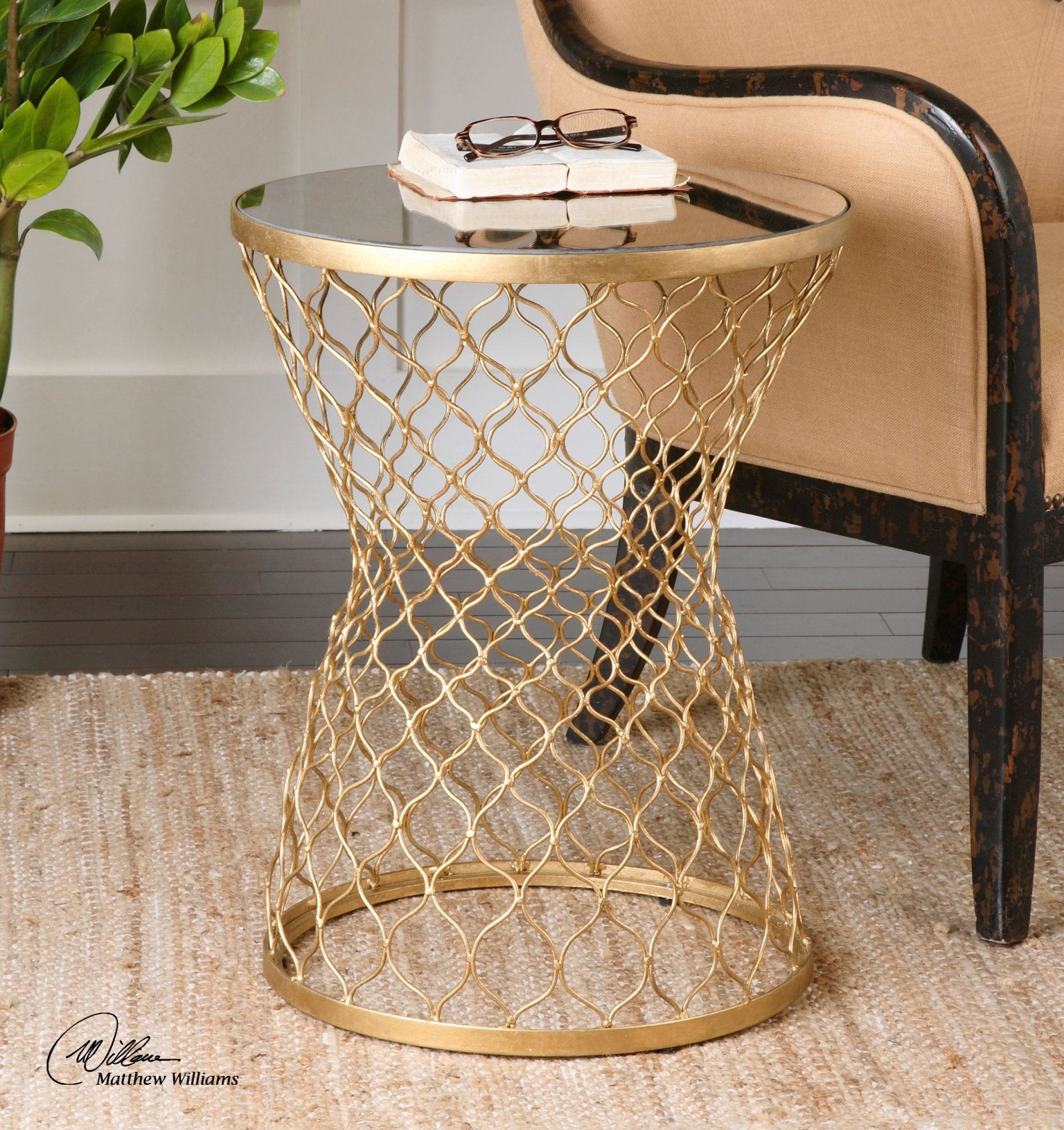 Naeva End Table End Tables| Uttermost