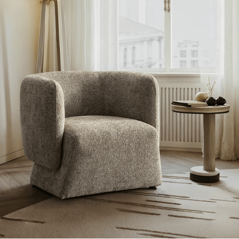 Nava Accent Chair Chairs| Roots Furniture