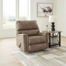 Navi Recliner