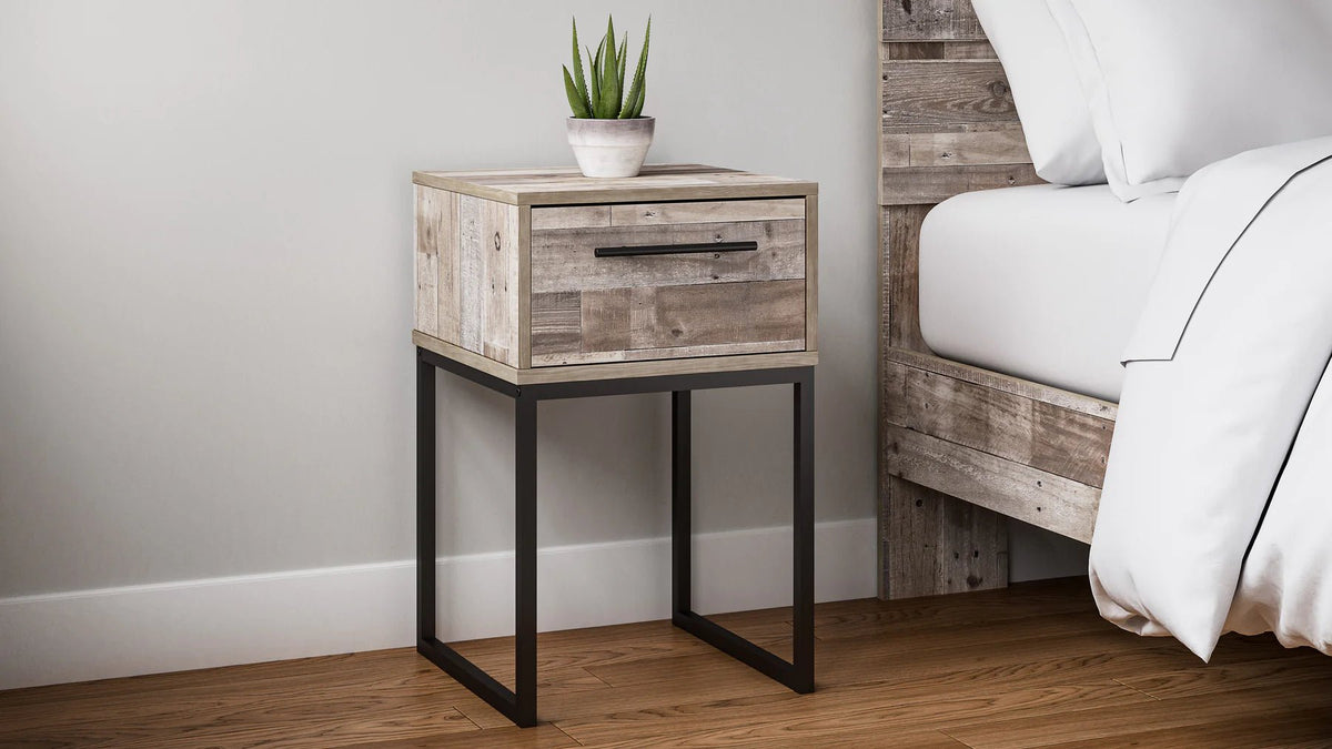 Neilsville Queen Panel Bedroom Set Bedroom Sets| Ashley Homestore