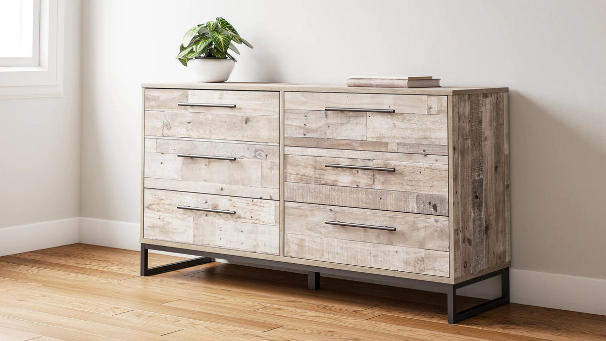 Neilsville Queen Panel Bedroom Set Bedroom Sets| Ashley Homestore