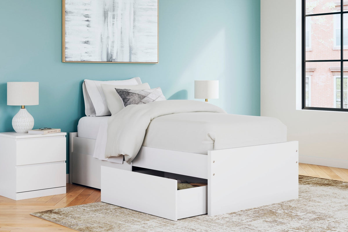 Onita Queen Panel Platform Bed with 1 Side Storage Beds| Ashley Homestore