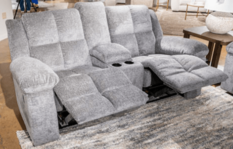 Orlen DBL Rec Loveseat w/Console Recliners| Ashley Homestore