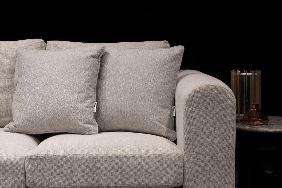 OYSTE Cushion Cushions| Roots Furniture