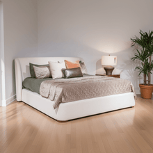 Paloma Fabric Queen Bed