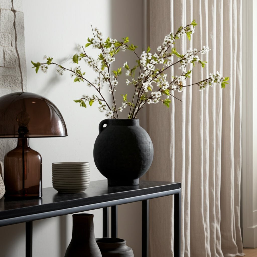 Picnic vase Black/White Vases and Jars| Sagebrook Home