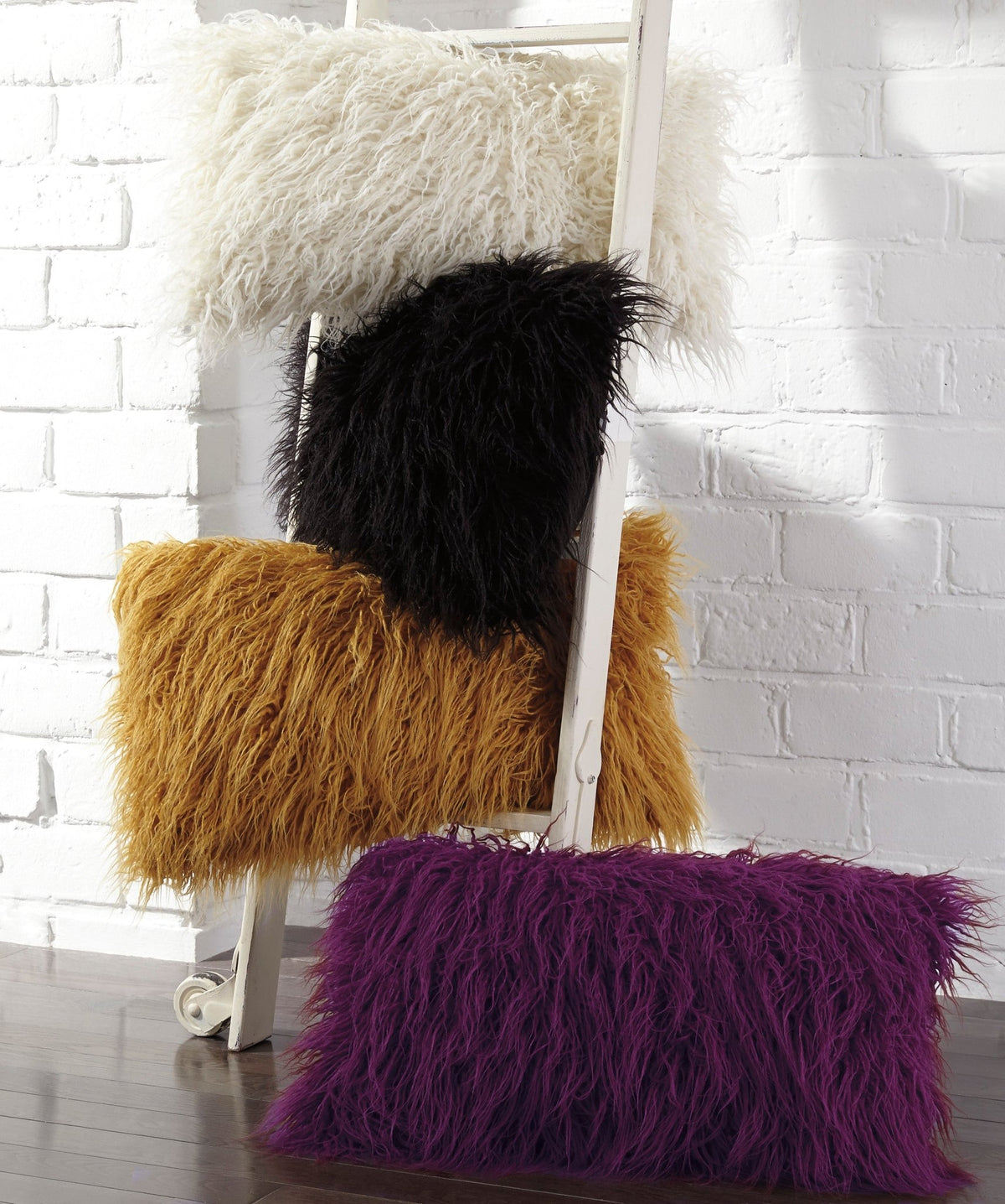 Pillow Cushions| Ashley Homestore