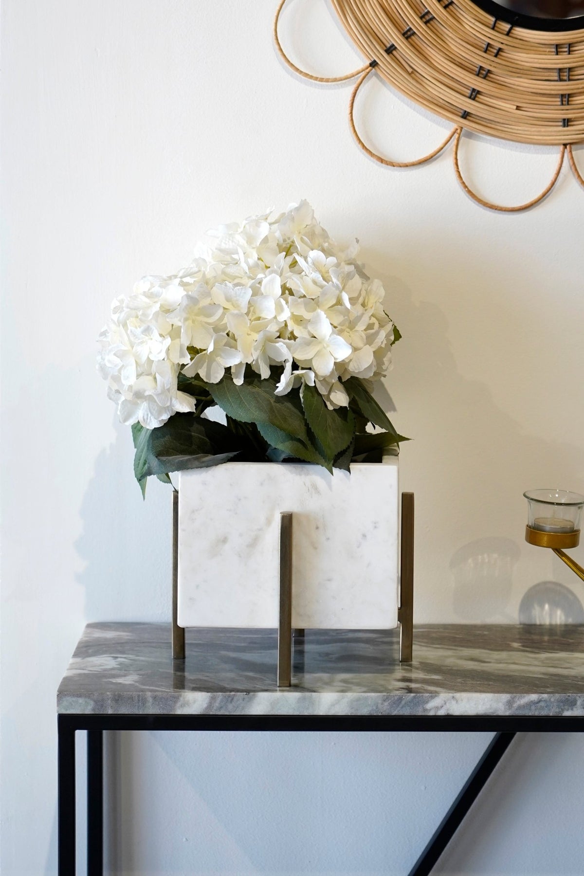 Planter Table Decors| Roots Furniture