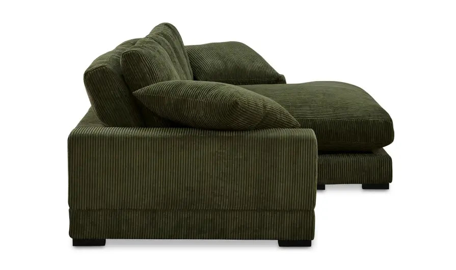 Plunge Sectional Dark Green Sectionals| Moe's Home