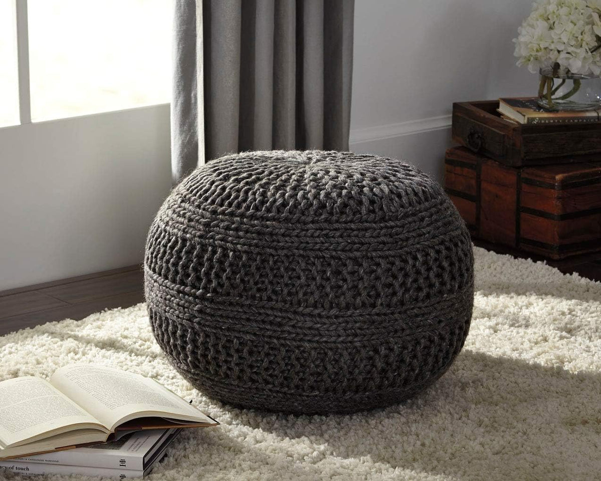 POUF Poufs| Ashley Homestore