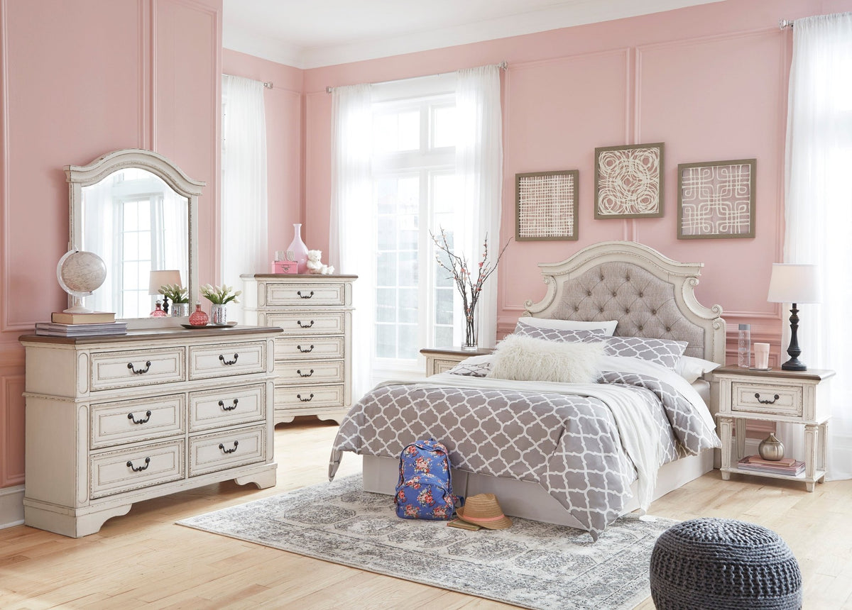 Realyn Full Bedroom Set Bedroom Sets| Ashley Homestore