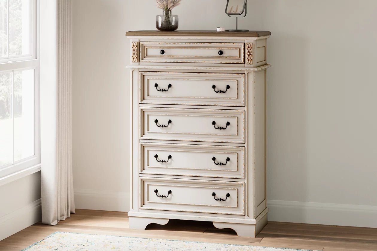 Realyn King Sleigh Set Bedroom Sets| Ashley Homestore
