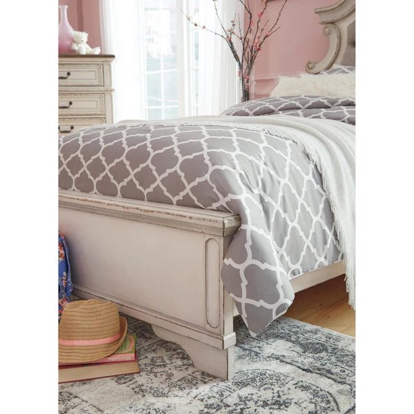 Realyn Twin Bed Beds| Ashley Homestore