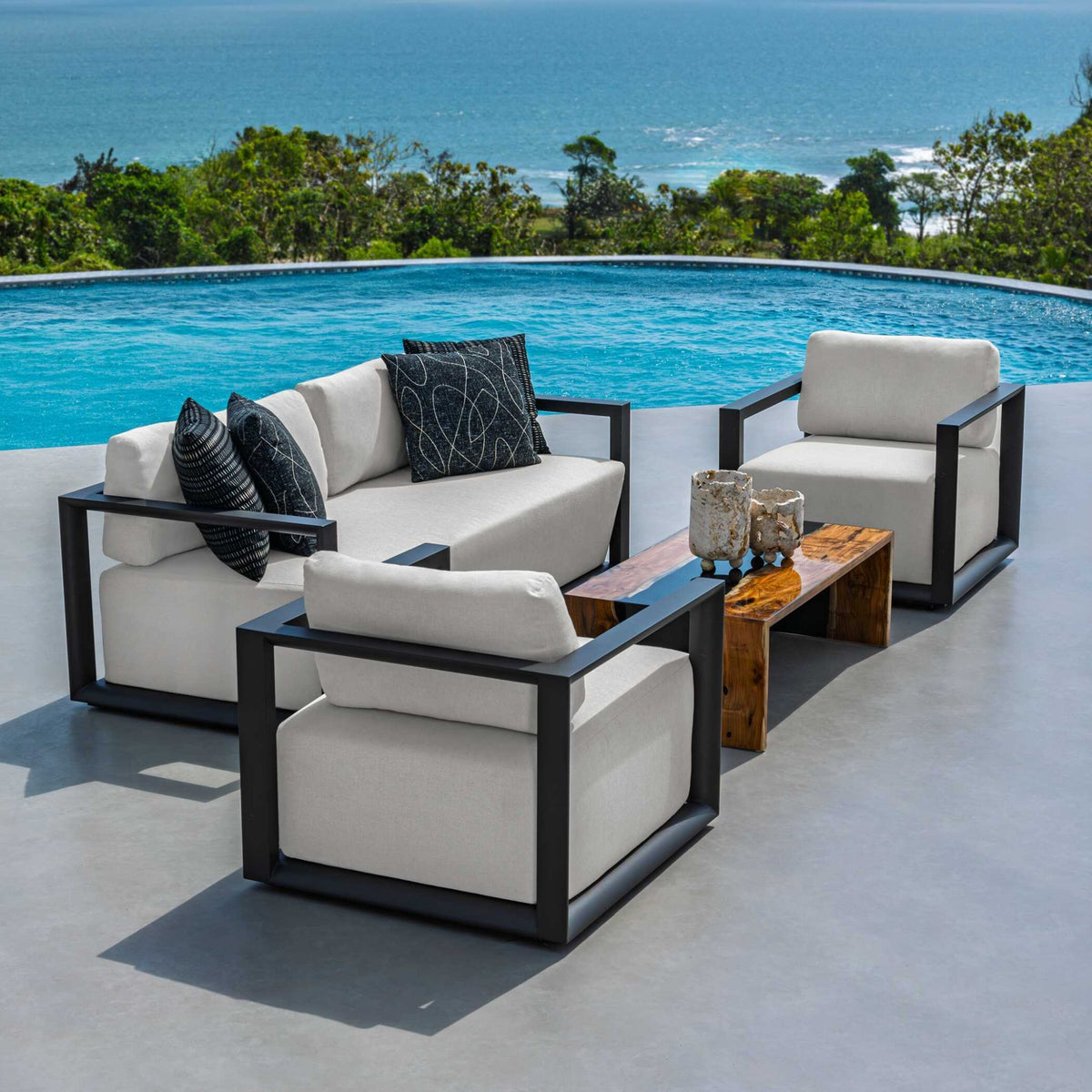 Remsen Outdoor Black/Oyster Sofa Outdoor Loveseats & Sofas| Uttermost