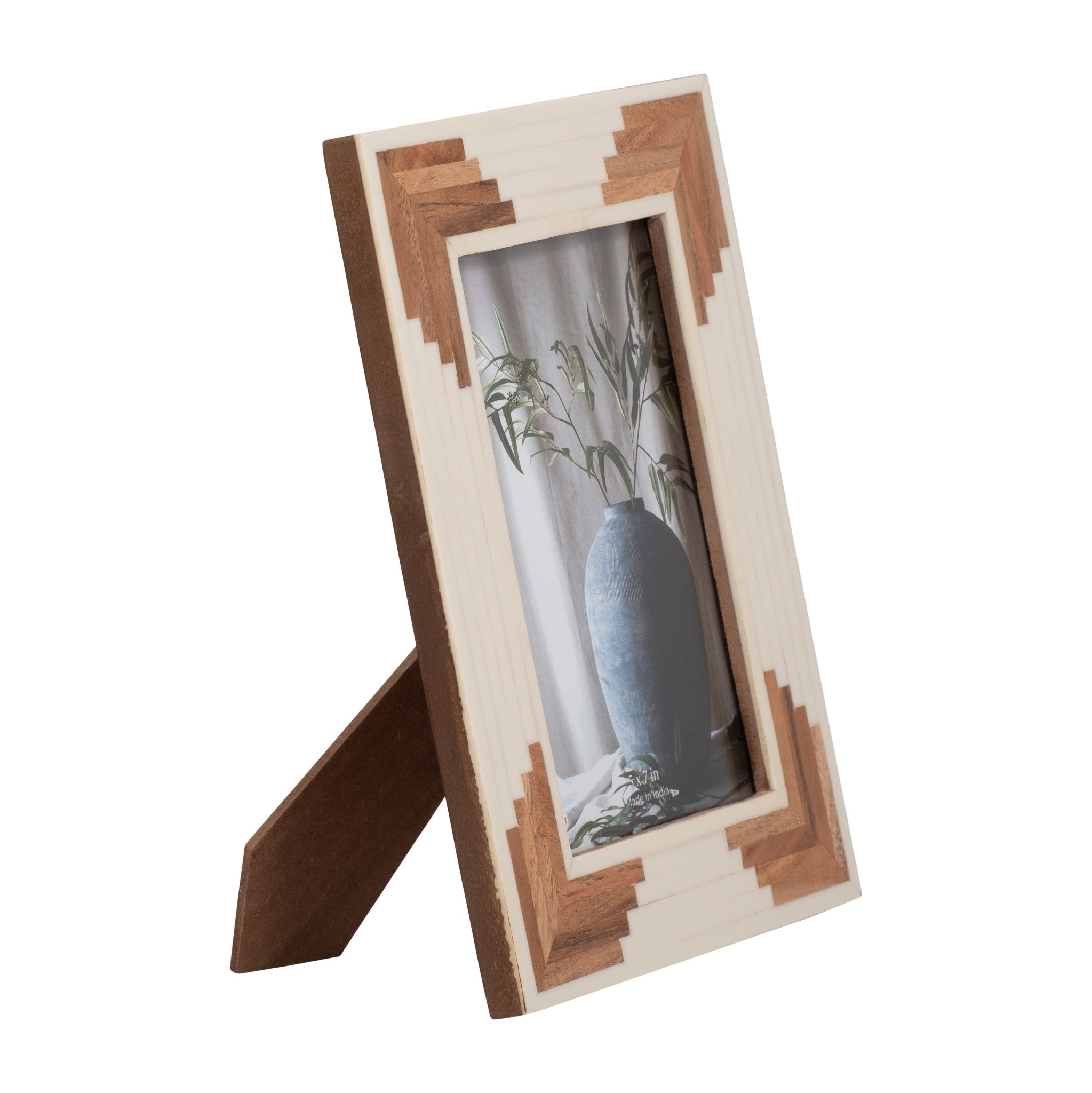 Resin, 5x7 Cascading Wood Photo Frame, White Table Decors| Sagebrook Home