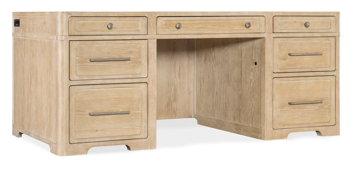 Retreat Executive Desk Office Desks| Hooker